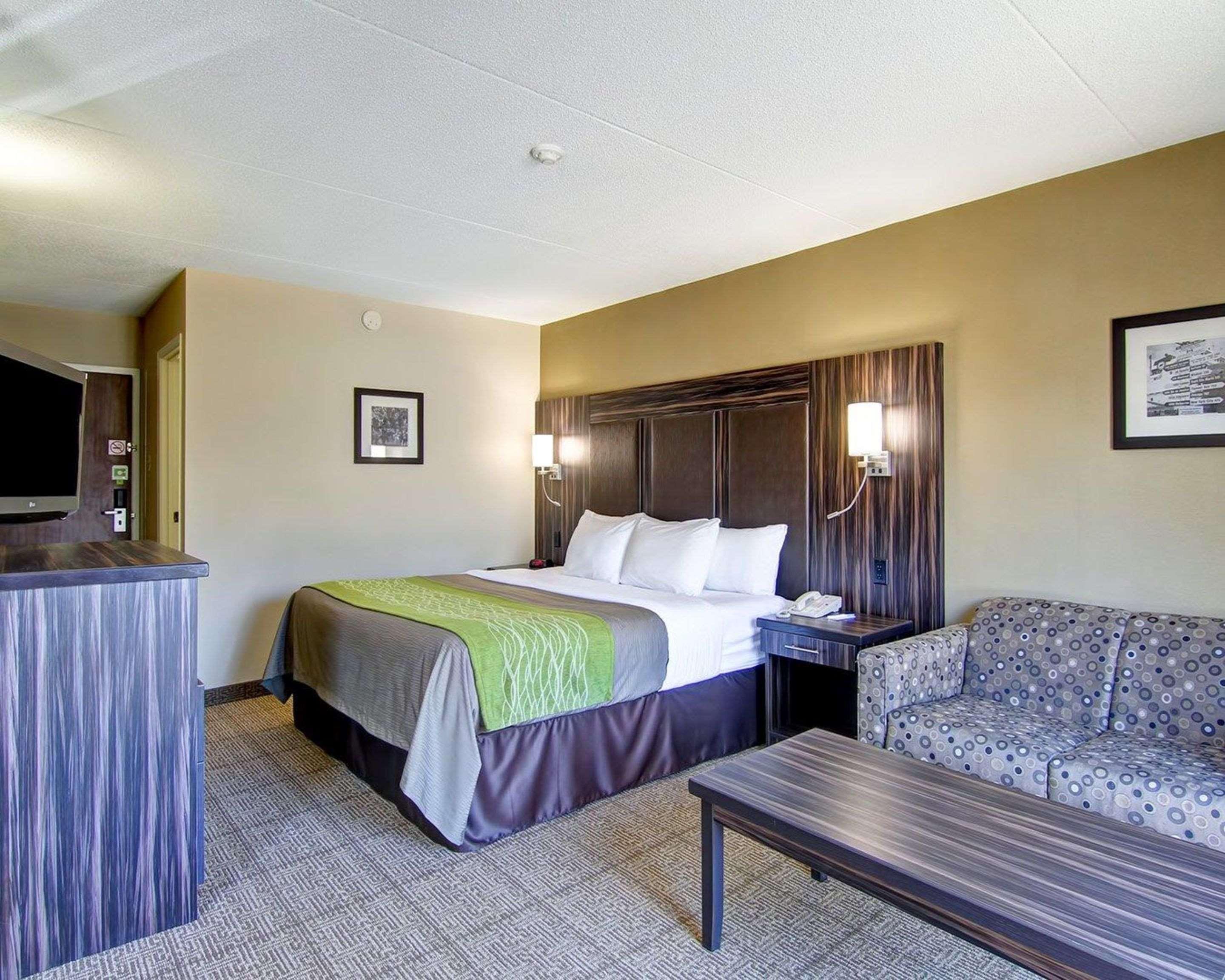 Comfort Inn Sainte-Catherine Eksteriør billede