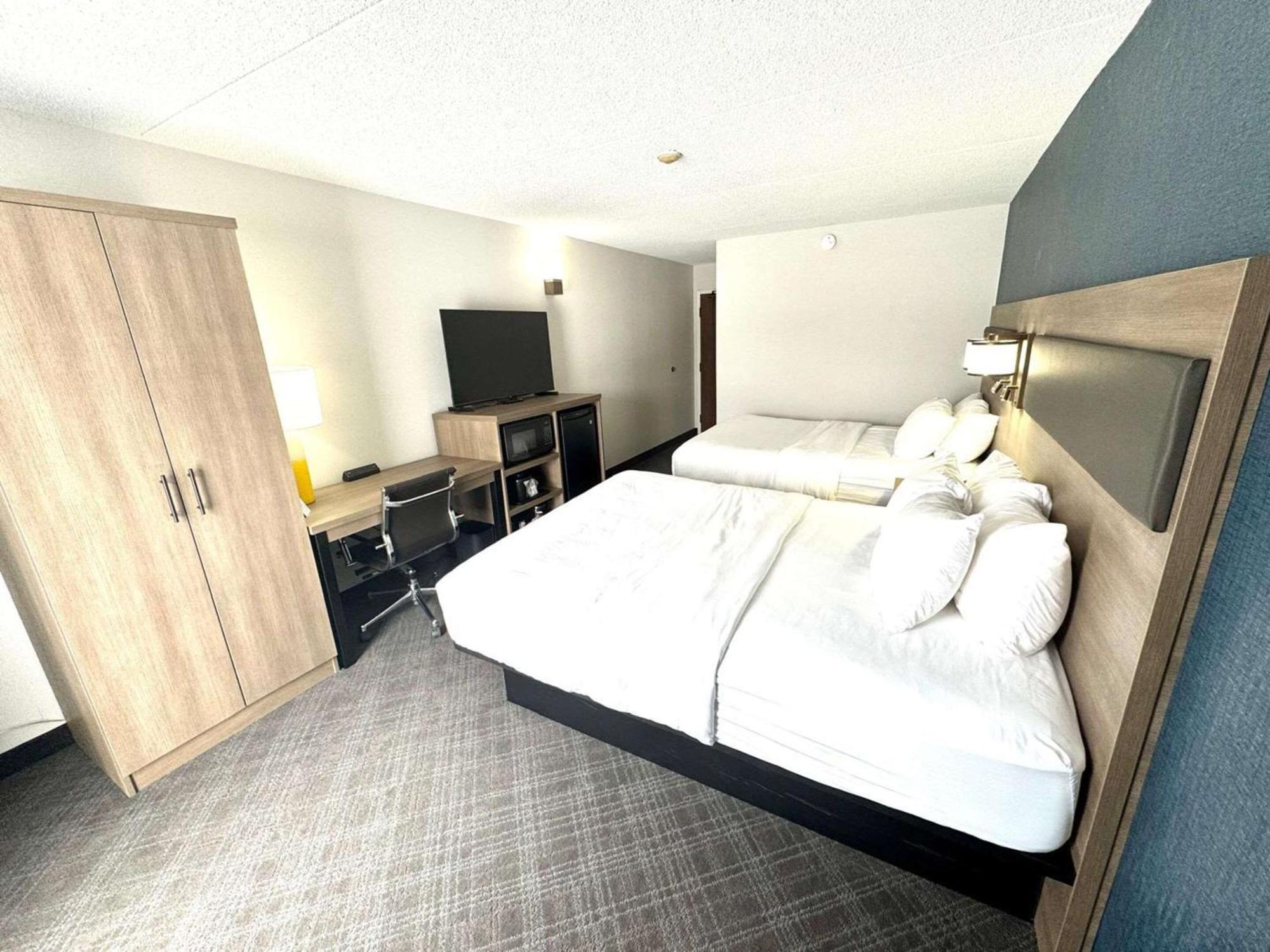 Comfort Inn Sainte-Catherine Eksteriør billede